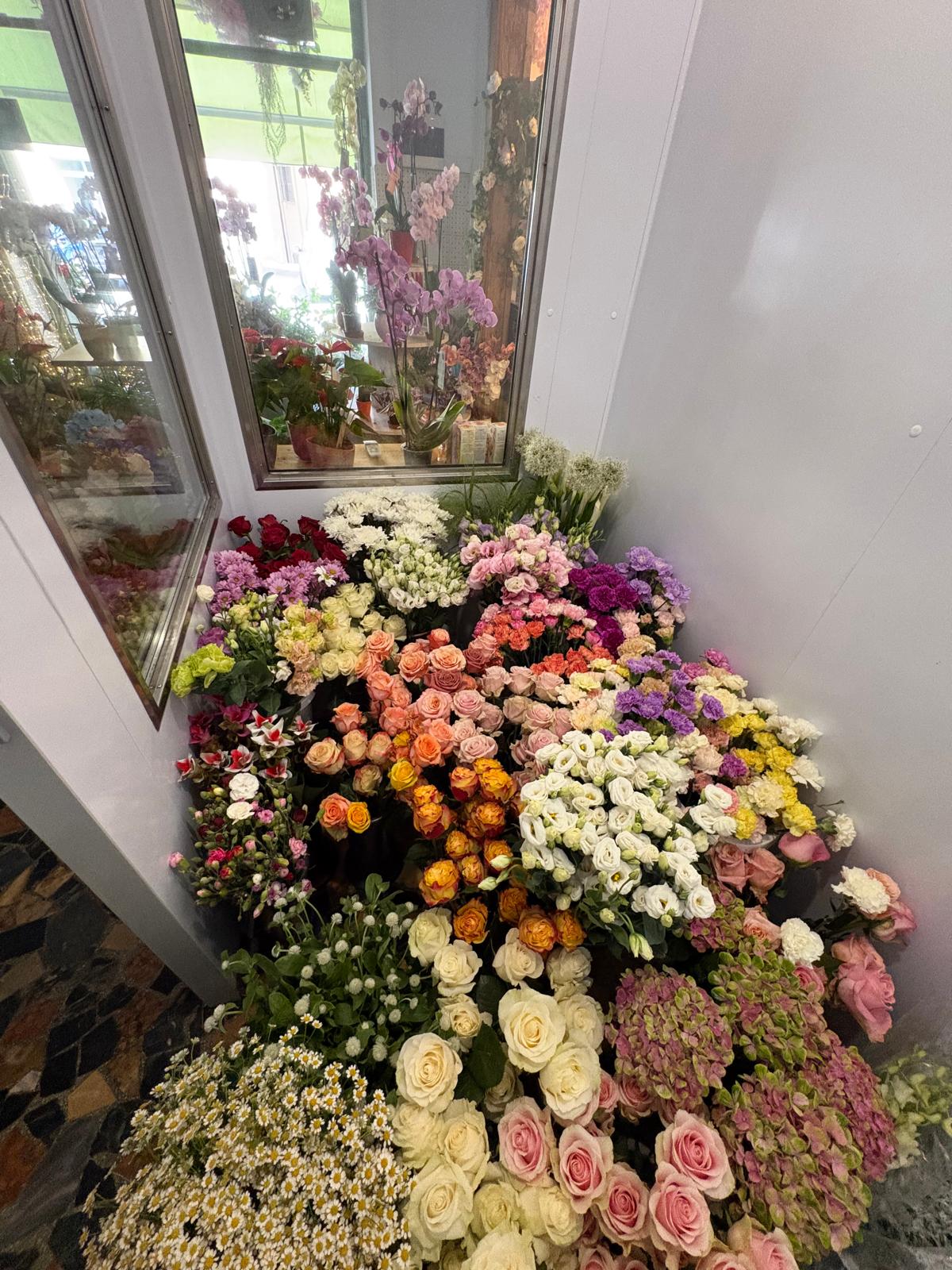 Fiori freschi recisi — I Fiori di Sara, Farini